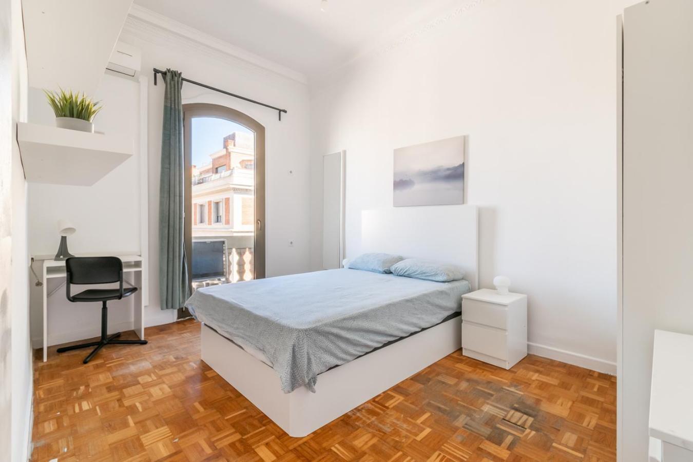 Balmes Private Rooms برشلونة المظهر الخارجي الصورة
