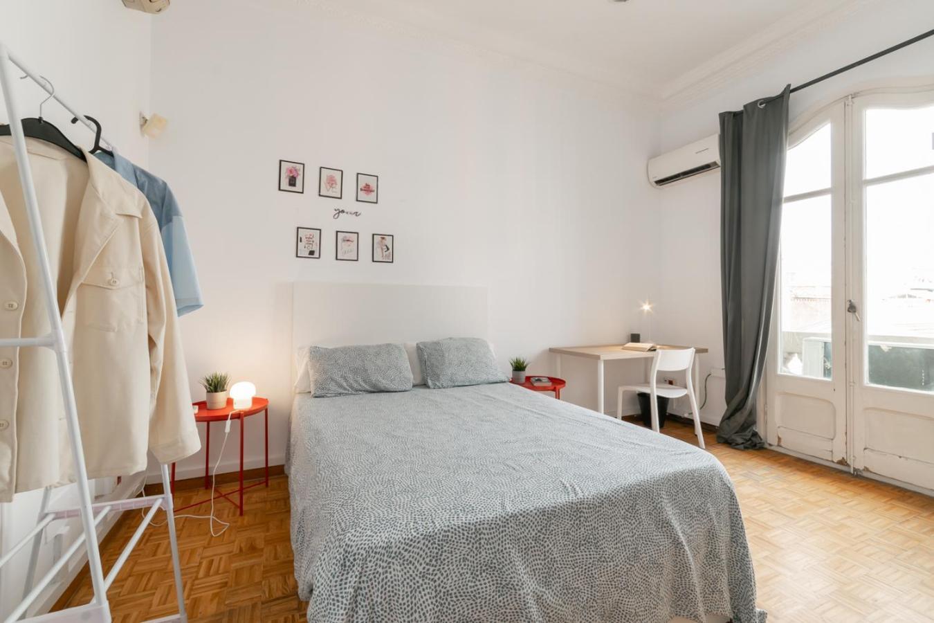 Balmes Private Rooms برشلونة المظهر الخارجي الصورة